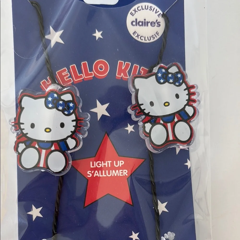 Hello Kitty Light-Up Necklace